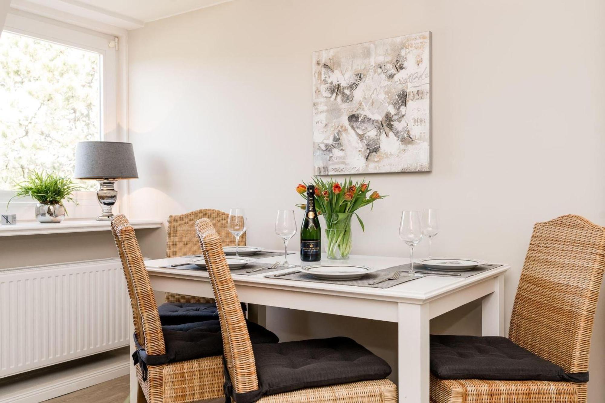 Haus-marell-1-og-wohnung-2-west *